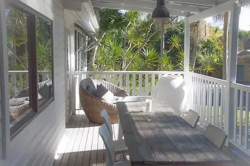 ****  Byron Springs Guest House Byron Bay Australia